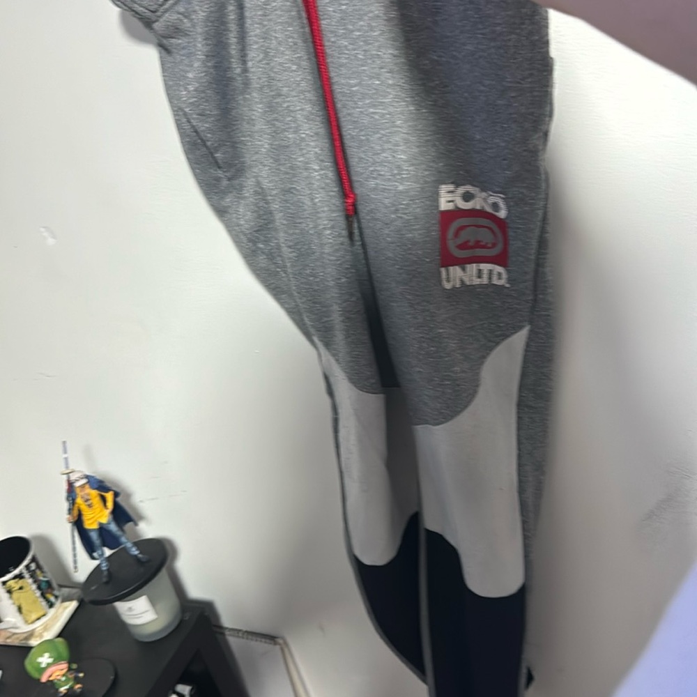 Eckō Sweats